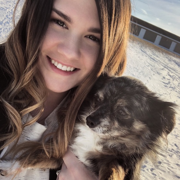 HI! I’m Hannah!! - Picture 1 of 6